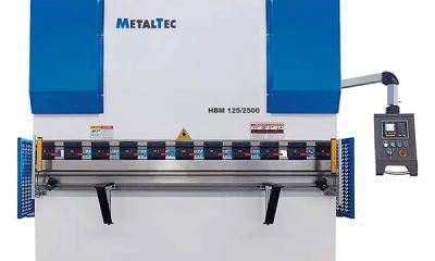 Листогибочный гидравлический пресс MetalTec HBM 125/3200M с контроллером E22, ручной компенсацией прогиба и инвертором заднего упора